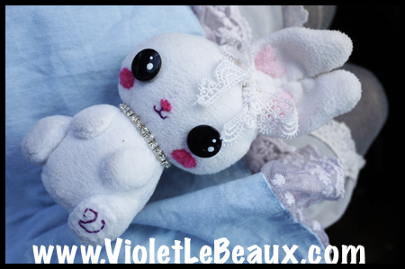 VioletLeBeauxP1010087_1149 copy